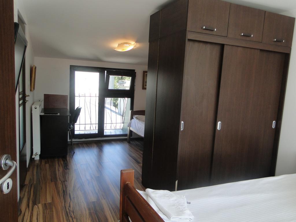 Hostel Bella Italia Brăila Extérieur photo
