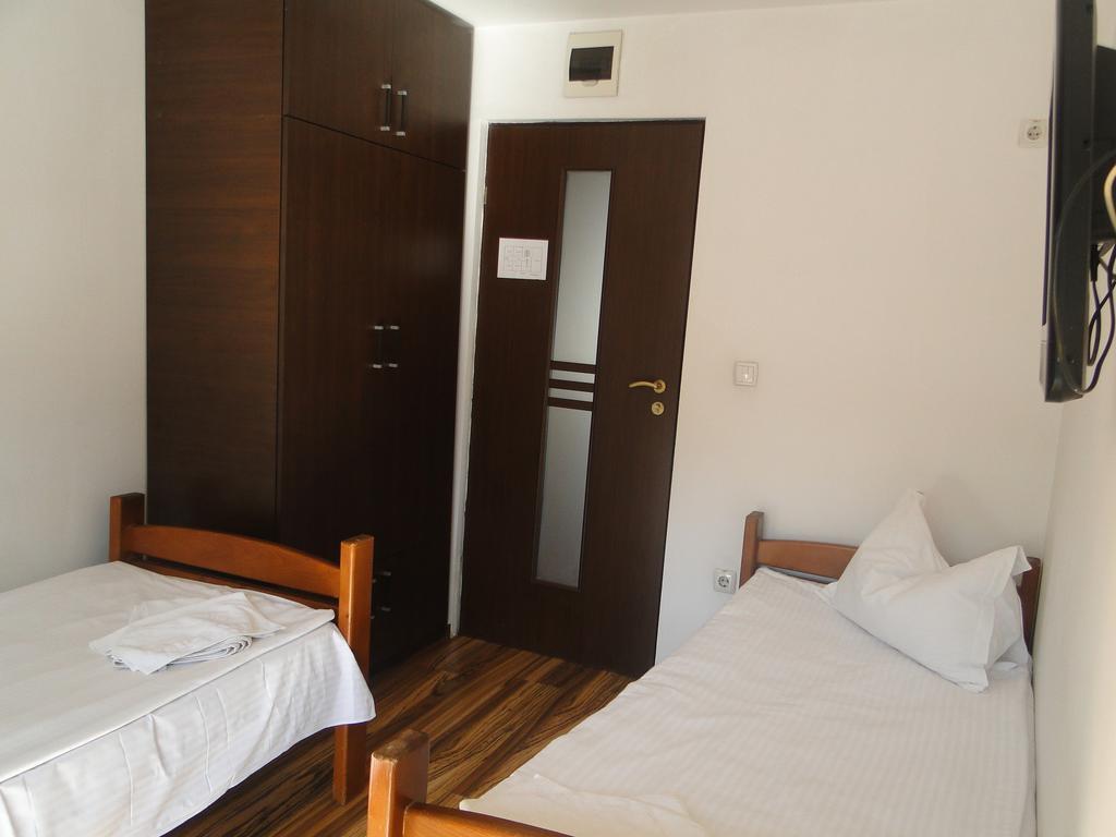 Hostel Bella Italia Brăila Extérieur photo