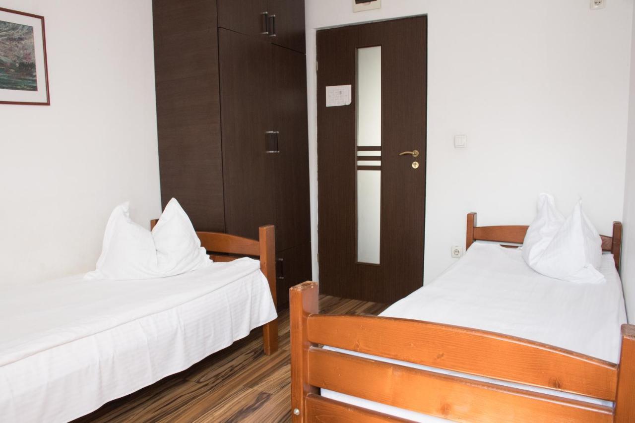 Hostel Bella Italia Brăila Extérieur photo