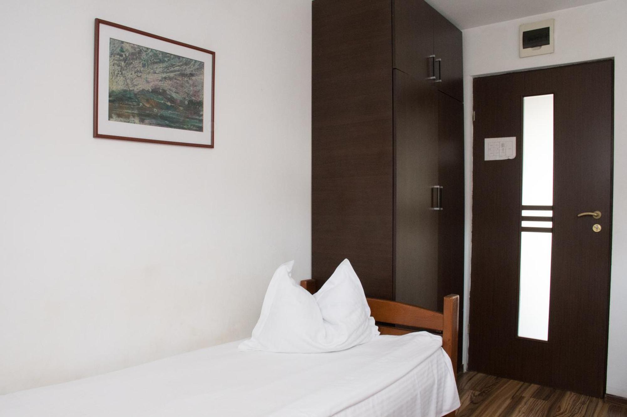 Hostel Bella Italia Brăila Extérieur photo