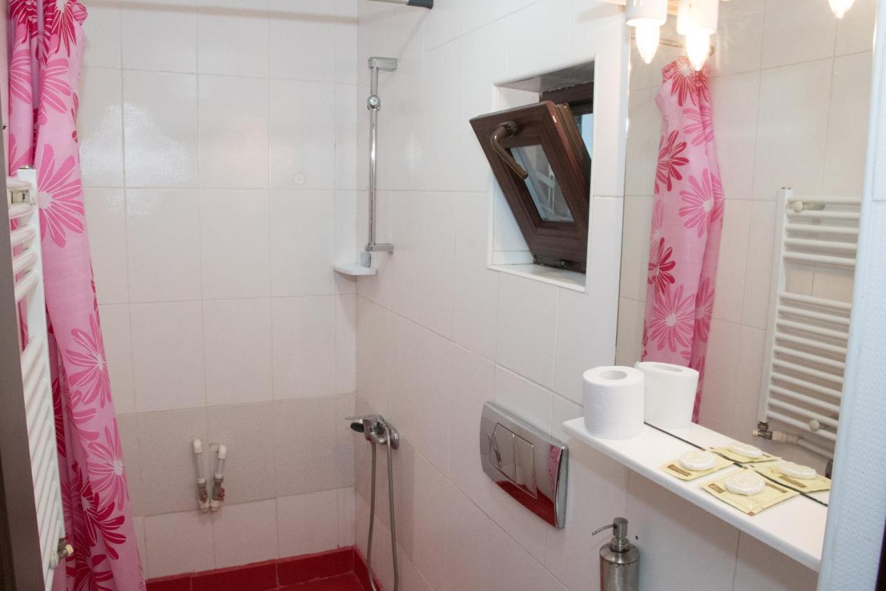 Hostel Bella Italia Brăila Extérieur photo